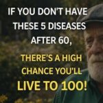 A month before a heart attack, your body will warn you – here are 6 signs