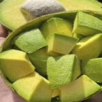 Doctors reveal that eating avocado causes in… see more
